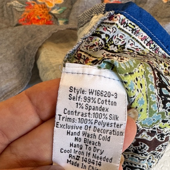 Johnny Was Multicolor Patterned Top - Picture 4 of 7